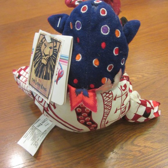 Lion king Disney store and park exclusive - Picture 2 of 2